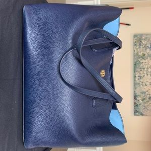 Tory Burch Perry Tote in Navy